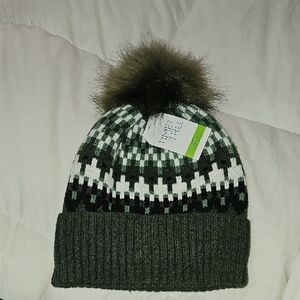 Time And Tru Winter Beanie. Velvet Inside. Green,Black, White